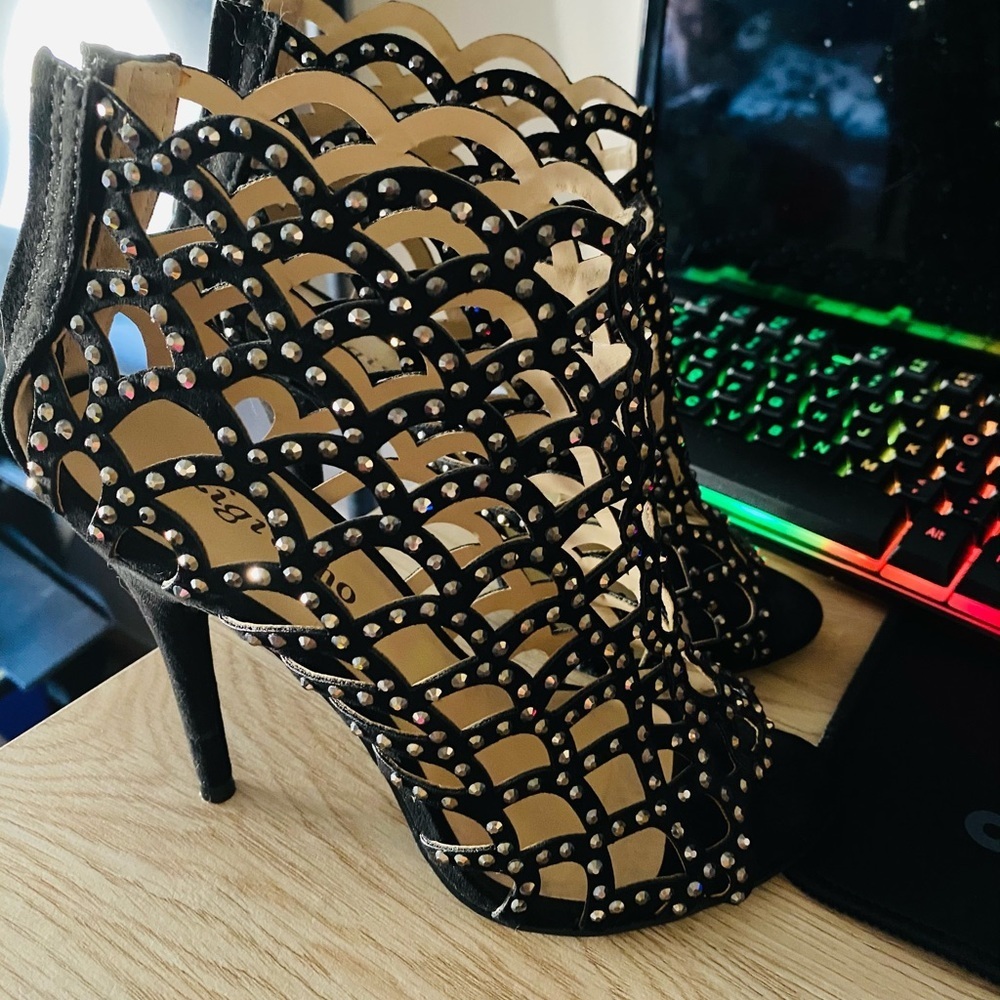 COPY - Zigy Soho | Lattice cage black